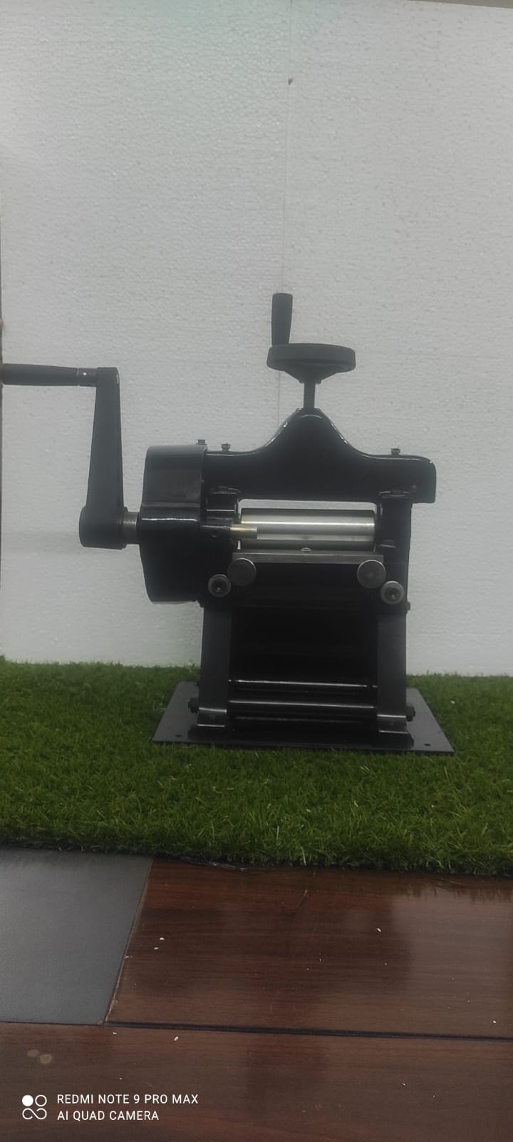 BG Hand Crank Leather Splitter & Skiving Machine 